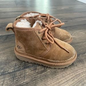 Toddler Uggs Neumel ll Boot in chestnut